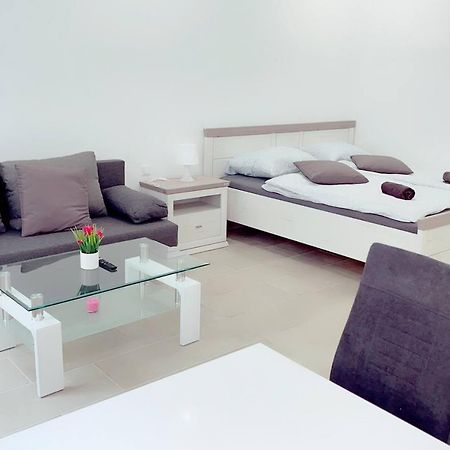 Queen Apartment 4P Wl Vienne Extérieur photo