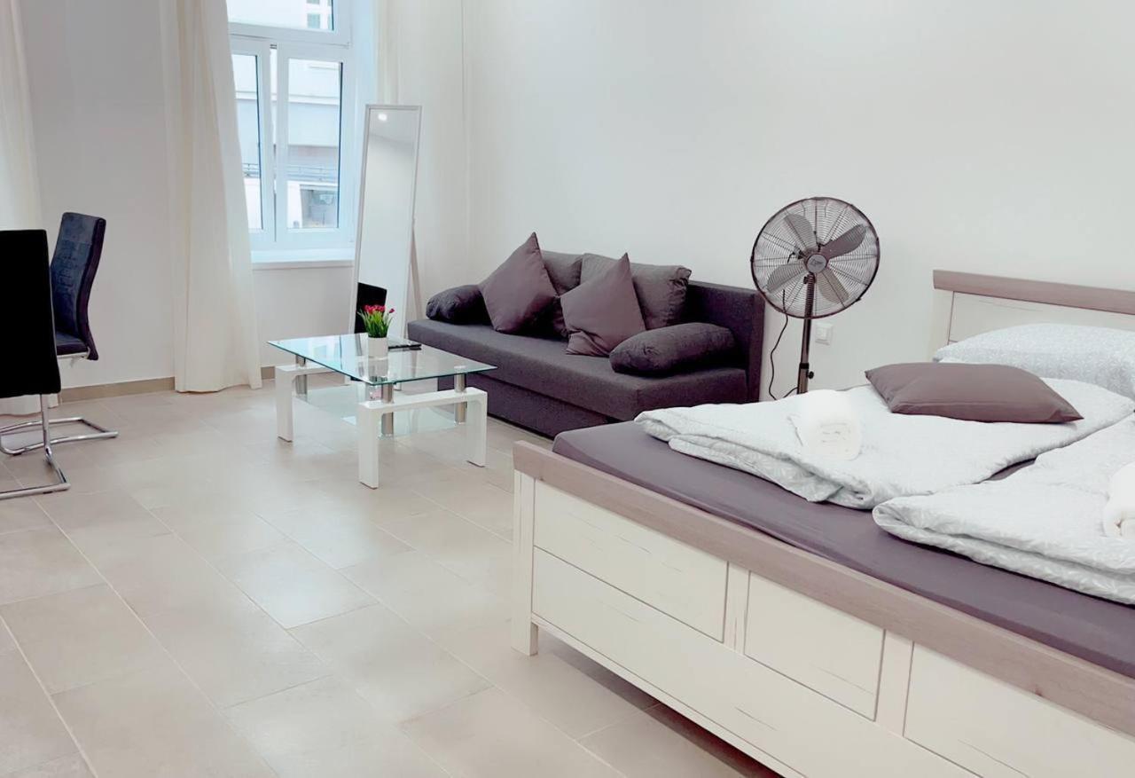 Queen Apartment 4P Wl Vienne Extérieur photo